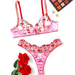 6 PC Pink Christmas Rose Lingerie Set